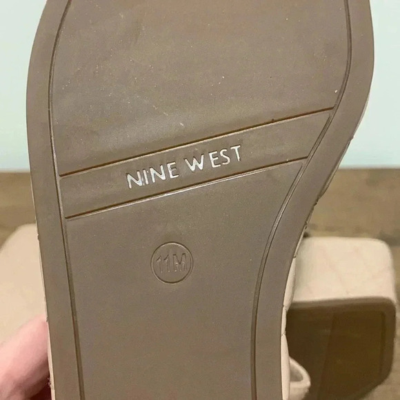 Women’s Nine West Nude Wedges Size 11M EUC - Picture 7 of 7